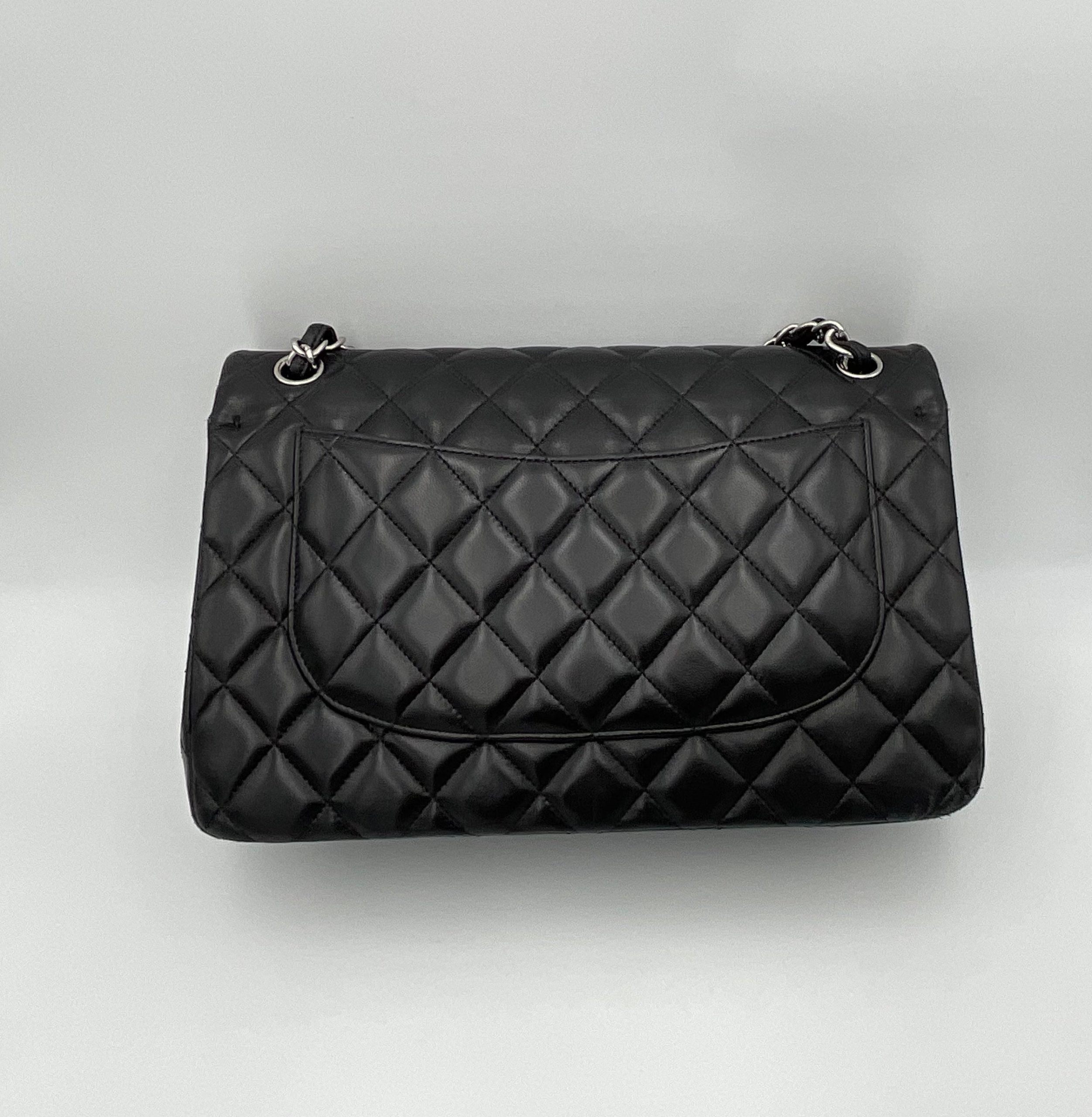 CHANEL Tijdloze Classique Jumbo Handtas