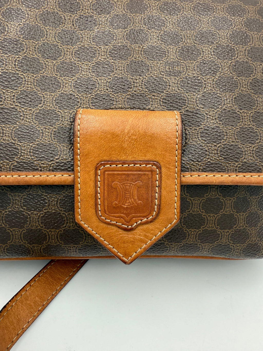 CELINE TRIOMPHE Vintage Monogram Handtas