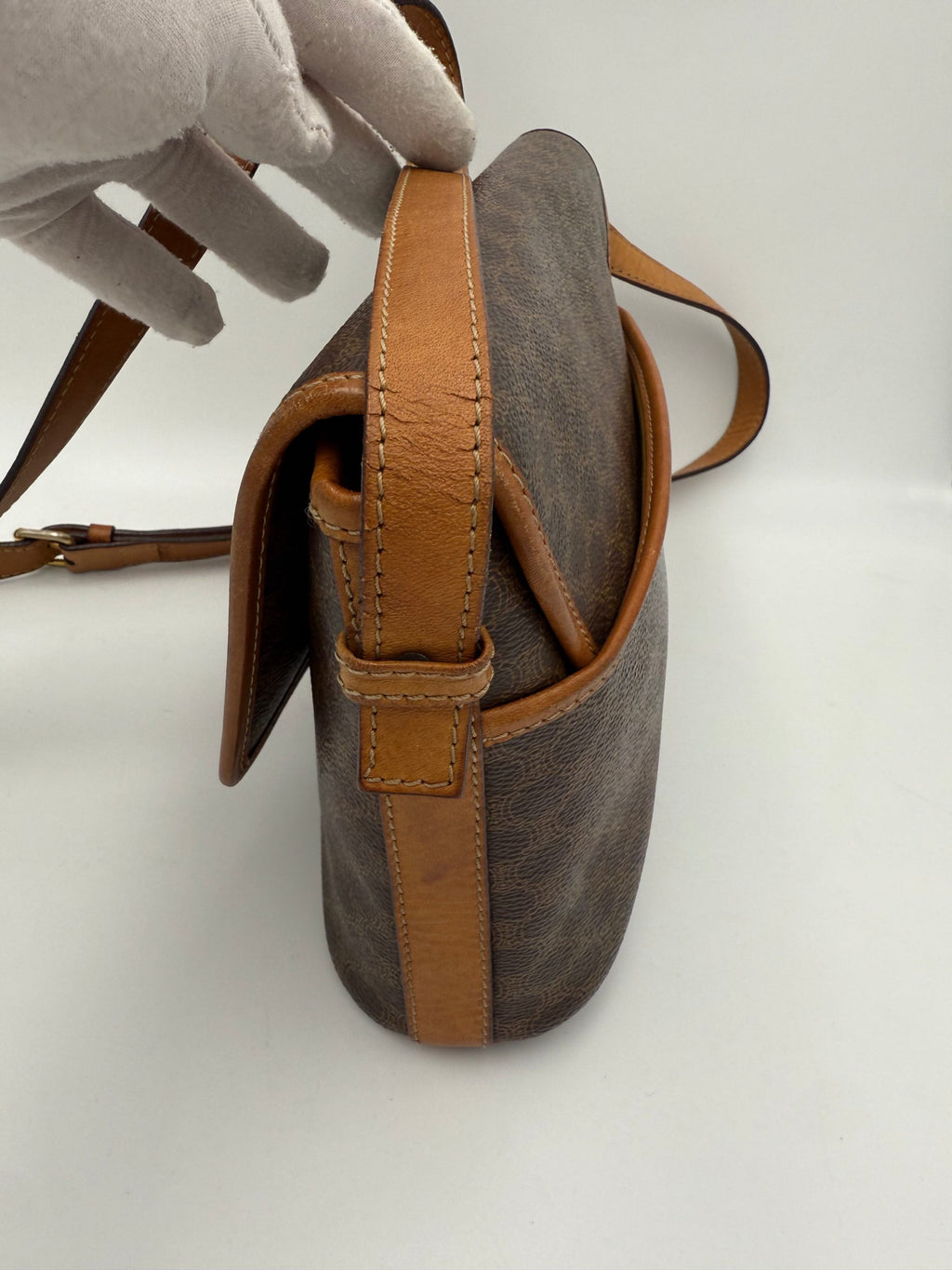 CELINE TRIOMPHE Vintage Monogram Handtas